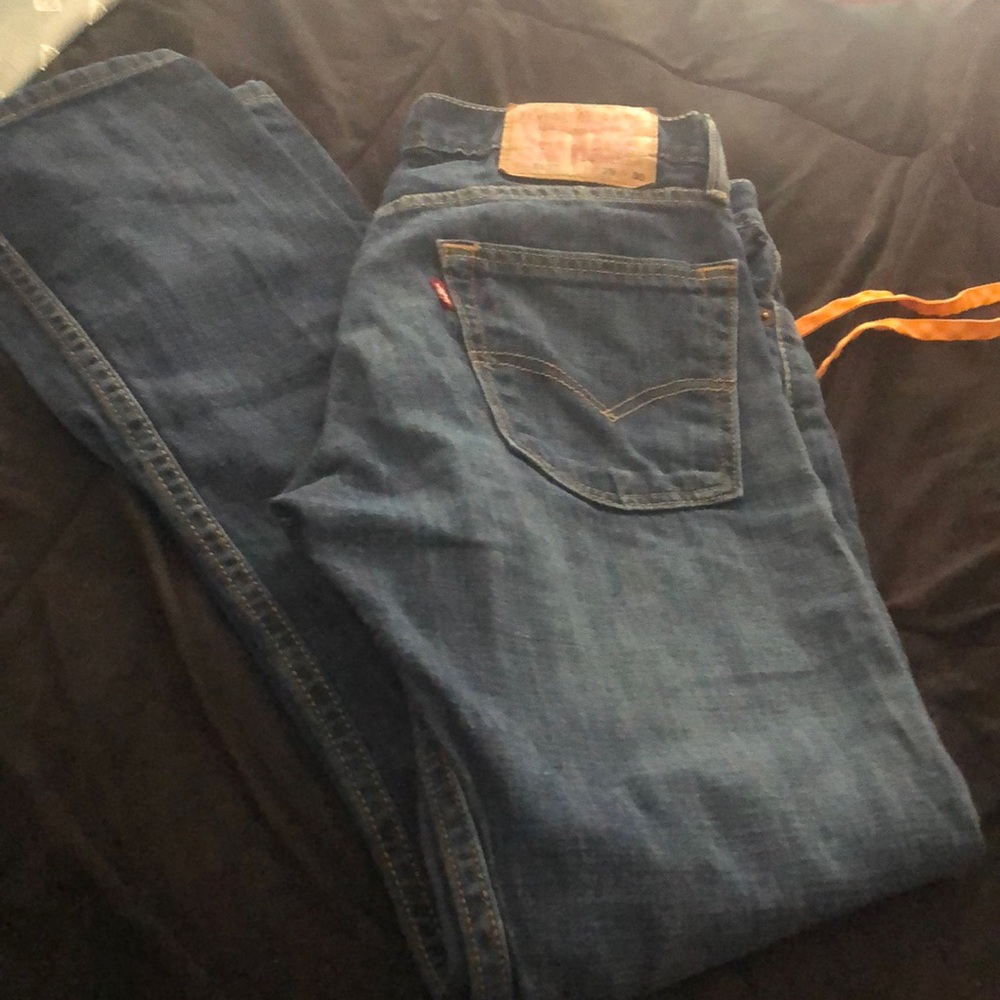 Levi jeans